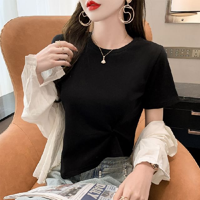 Ruched Neck Plain Asymmetrical Short-Sleeve T-Shirt Crew