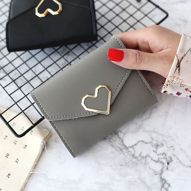 Faux Accent Leather Heart Wallet Short