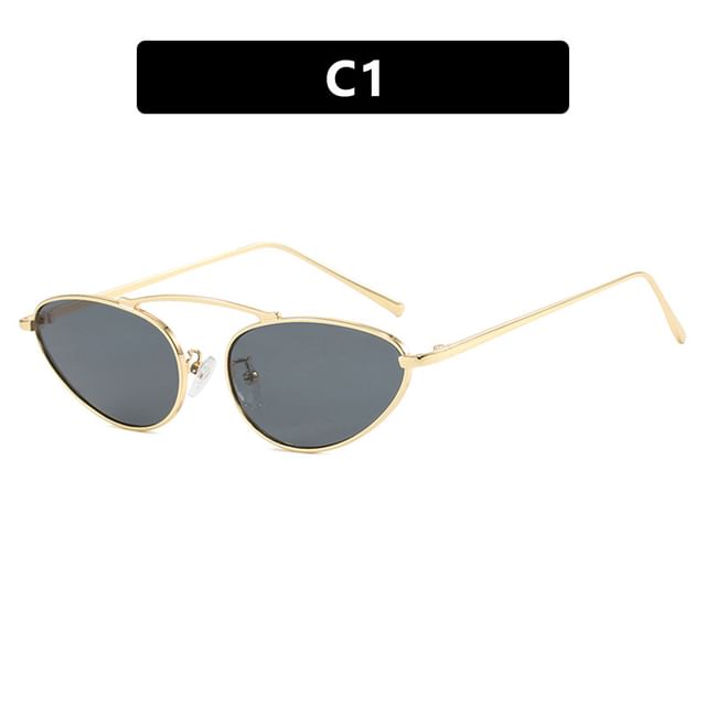 Metal Frame Sunglasses Cat Eye