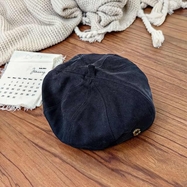 Beret Metal Hat Lettering