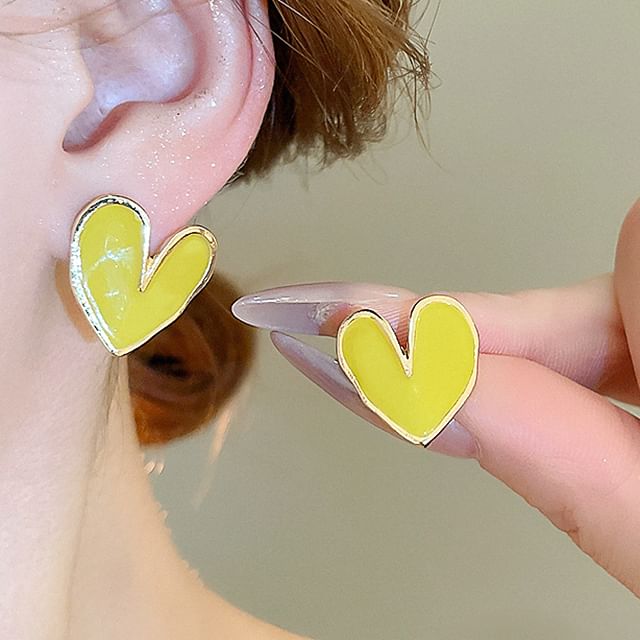 Stud Heart Ear