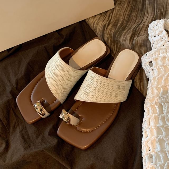 Straw Accent Toe Sandals Chunky Metal Heel Loop Square