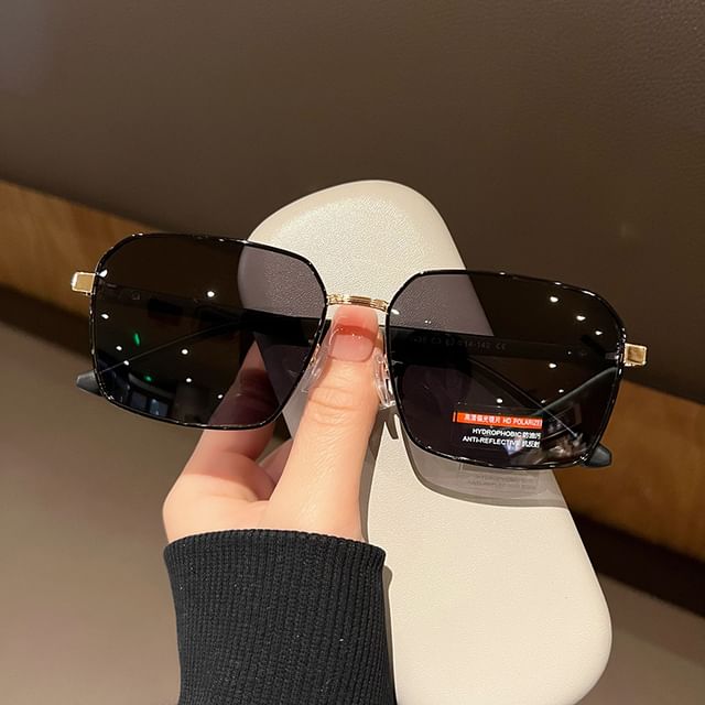 Sunglasses UV Protection