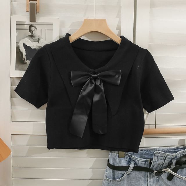 Top Collared Crop Short-Sleeve Knit Bow