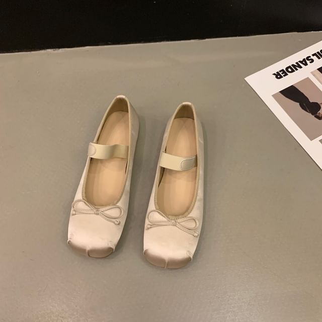 Flats Jane Square Mary Toe Bow