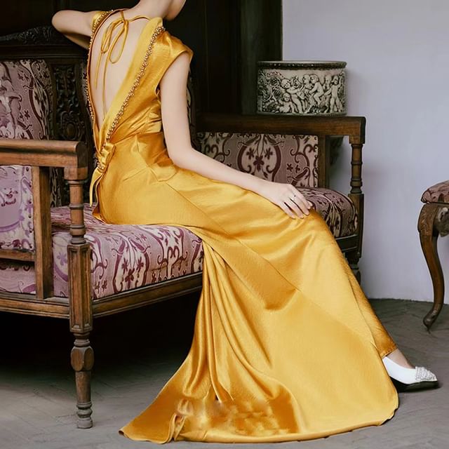 Plain Evening Mermaid Cap-Sleeve Mock Gown Embellished Open Back Neck