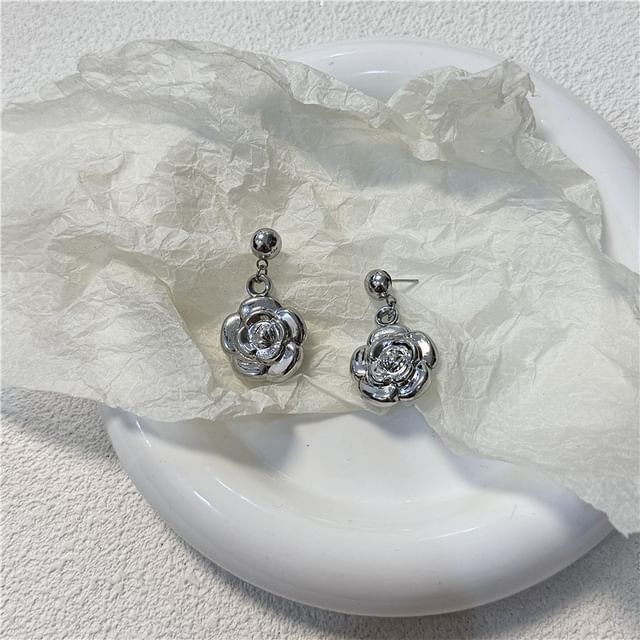 Earring / Floral Necklace Drop