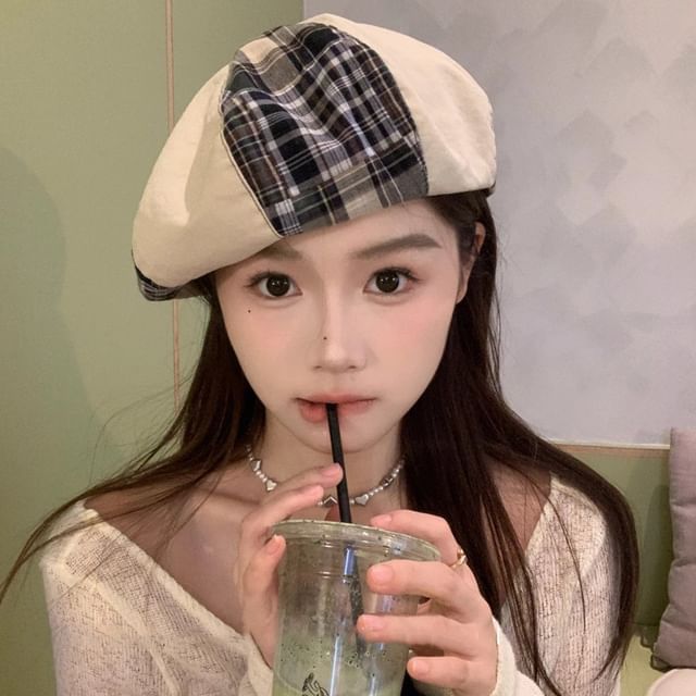 Beret Plaid Panel
