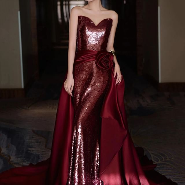 Sequin Flower Sheath Detail Panel Sweetheart Tube Mesh Neck Evening Gown