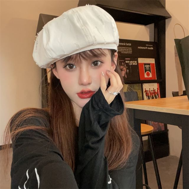 Distressed Beret Plain