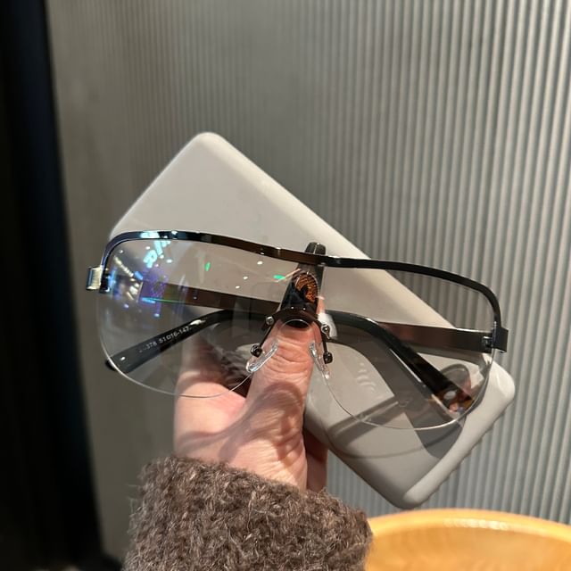 Piece Sunglasses One