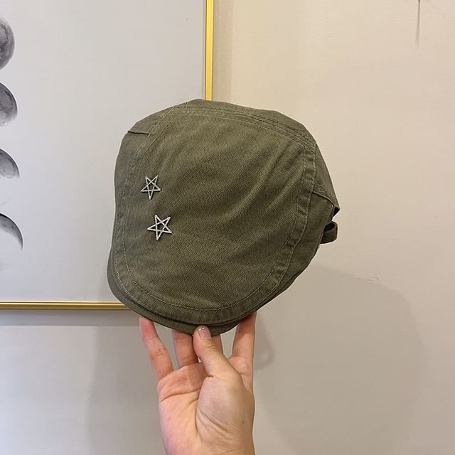 Studded Flat Cap Star