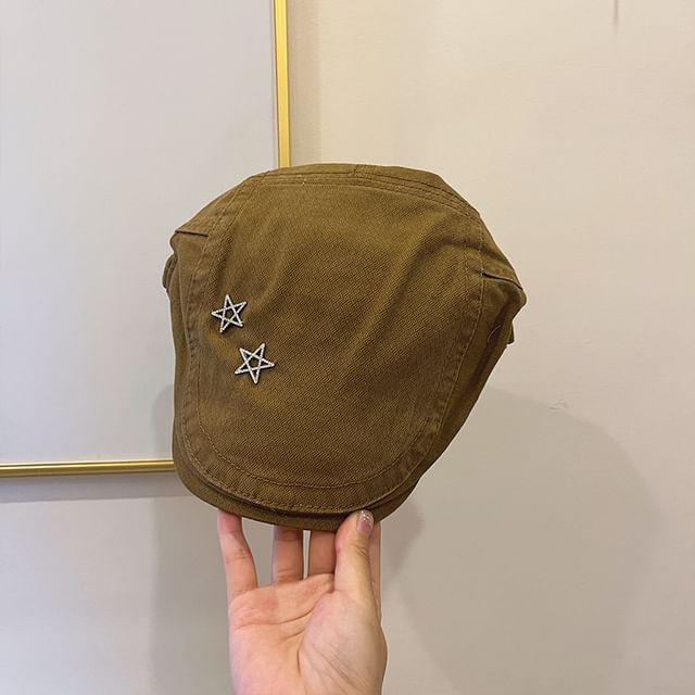 Studded Flat Cap Star