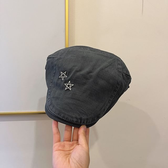 Studded Flat Cap Star
