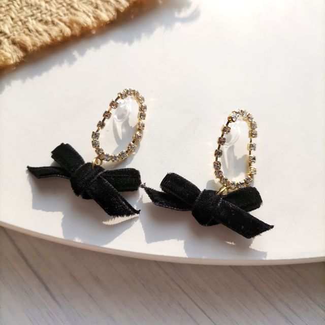 Earring / Dangle Clip Ribbon On