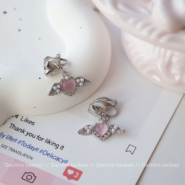 Earring Clip-On / Gemstone Heart Drop