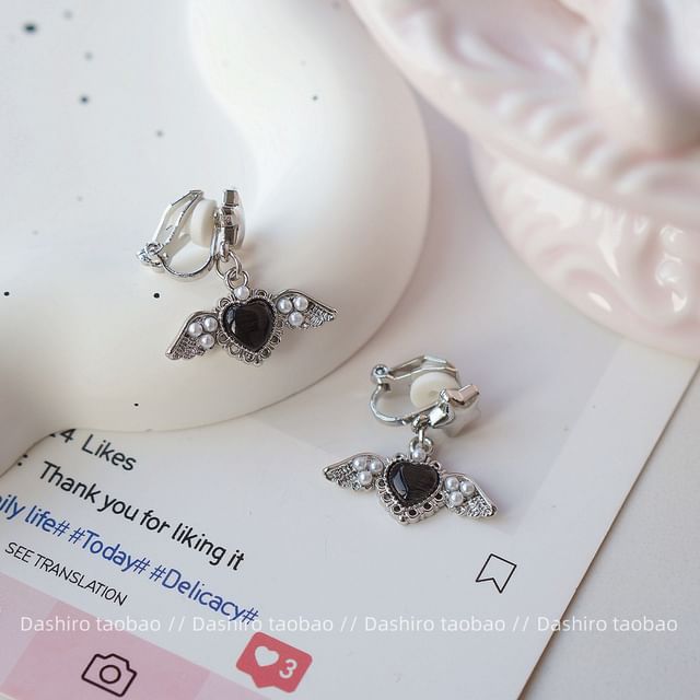 Earring Clip-On / Gemstone Heart Drop