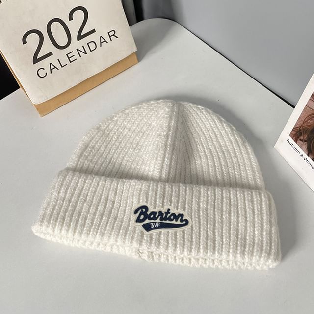 Applique Beanie Lettering Knit