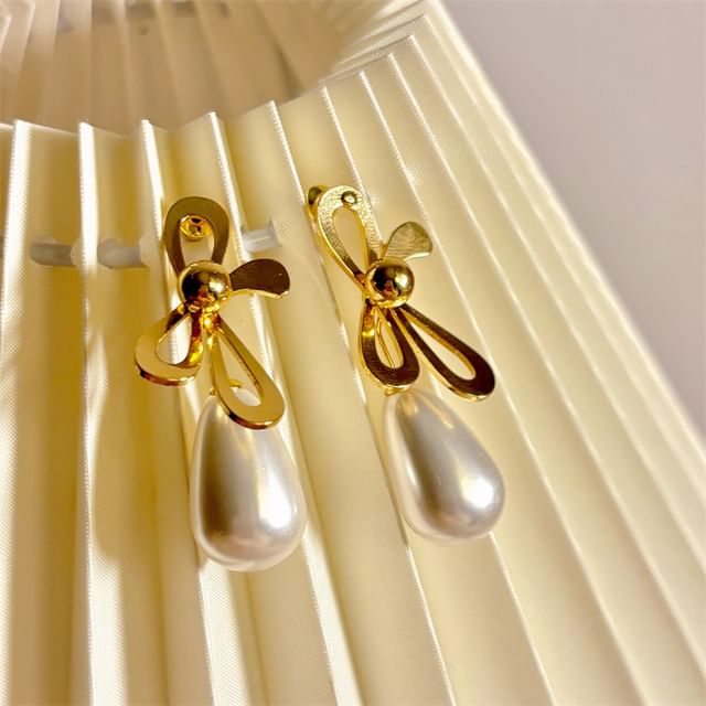 Pearl Earring Drop Bow Faux