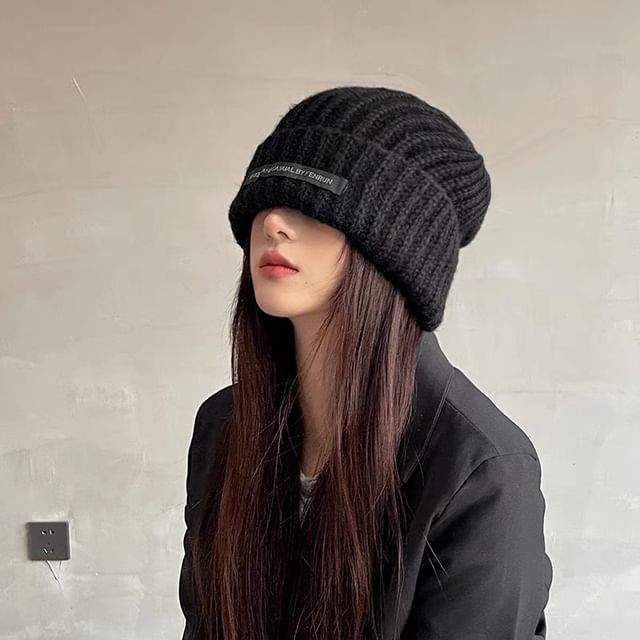 Beanie Applique Ribbed Knit