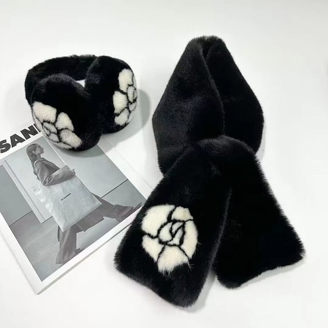 Floral Fluffy Bow Muffs Ear Scarf Print / Set