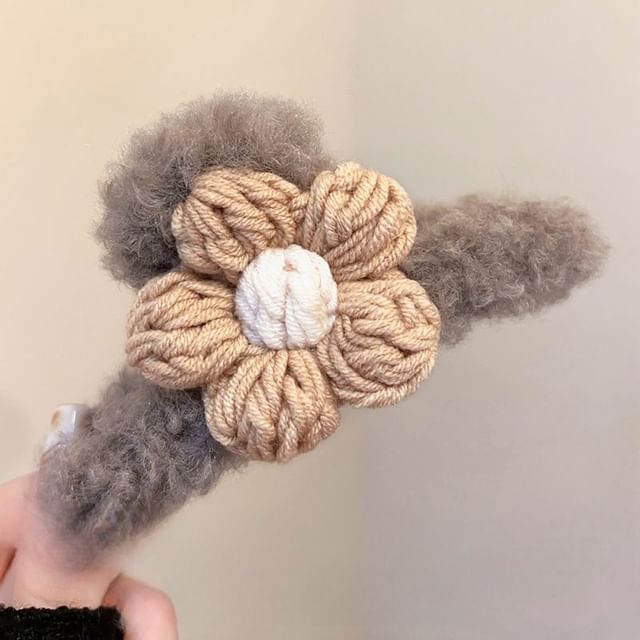 Yarn Claw Floral Chenille Hair Clip