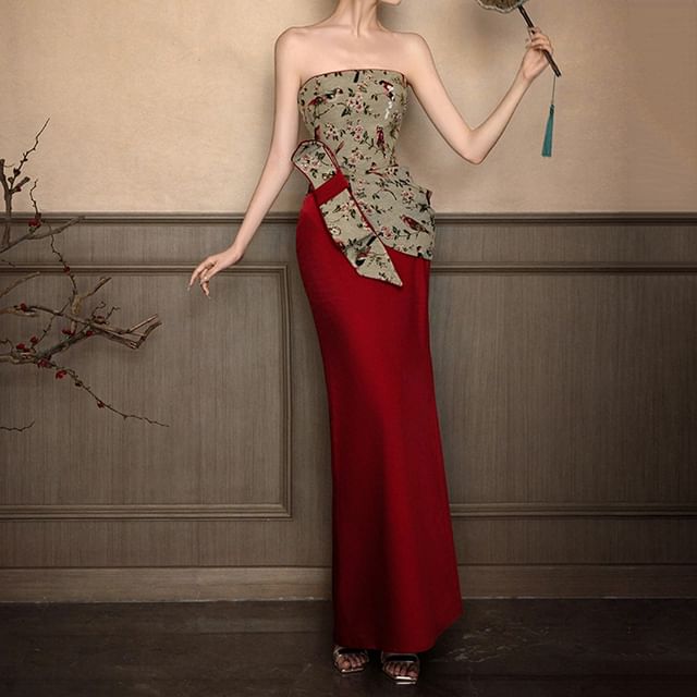 Floral Evening Bow Strapless Sheath Gown