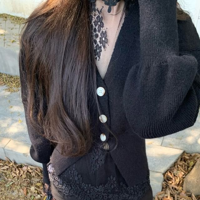 V-Neck / High Shorts Lace Neck Waist Cardigan Top Long-Sleeve Button-Up