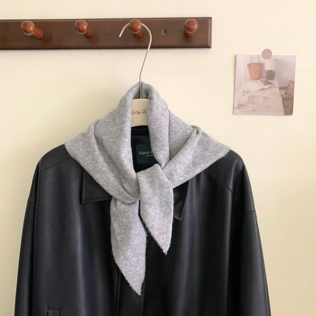 Wool Plain Triangle Scarf