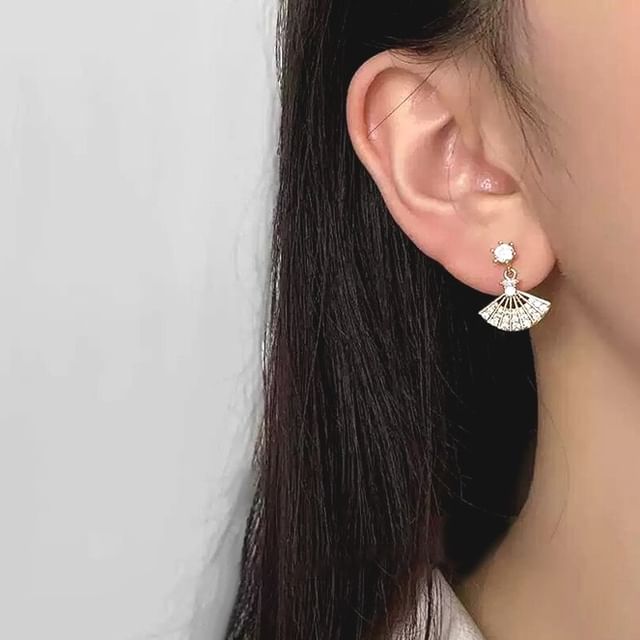 Rhinestone Earring Fan Alloy Drop