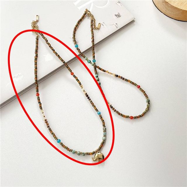 Elephant / Necklace Beaded