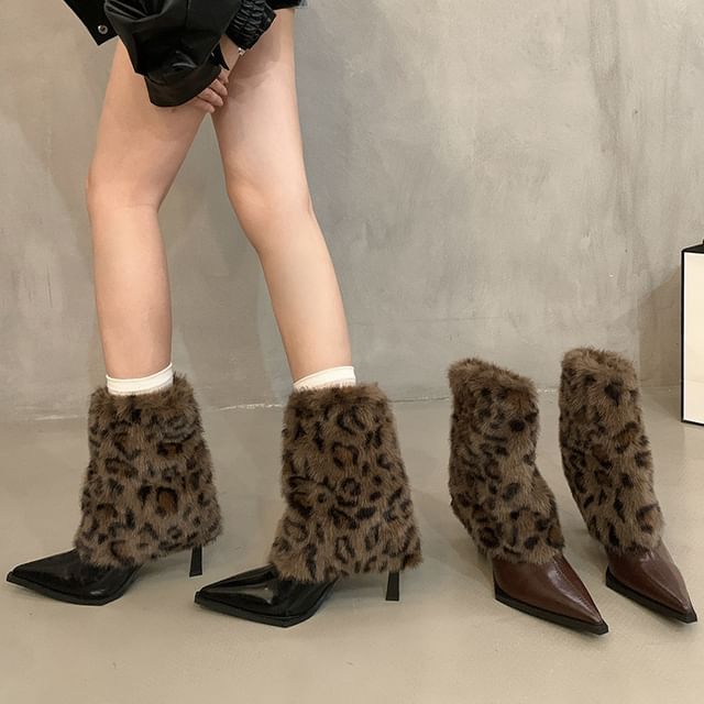 Heel Print Pointed High Boots Leopard Short