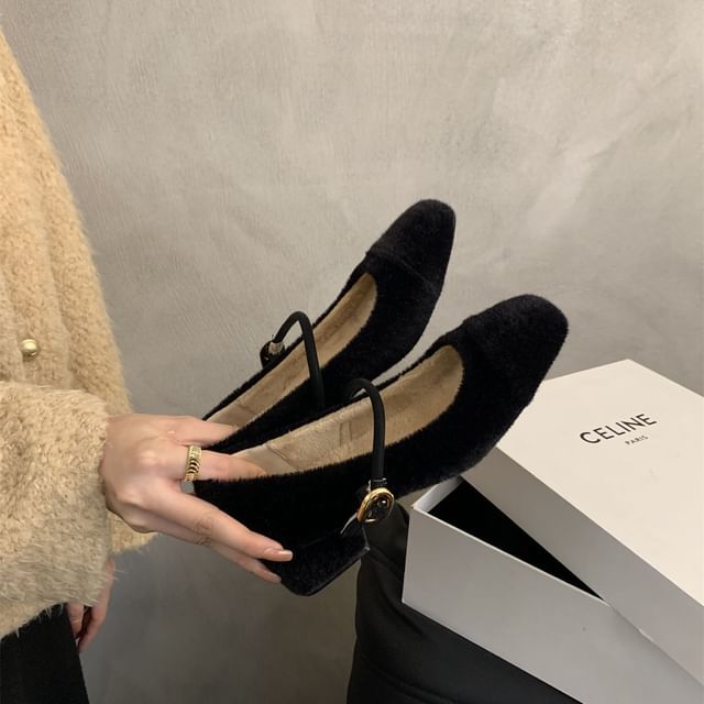 Heel Plain Mary Low Jane Pumps