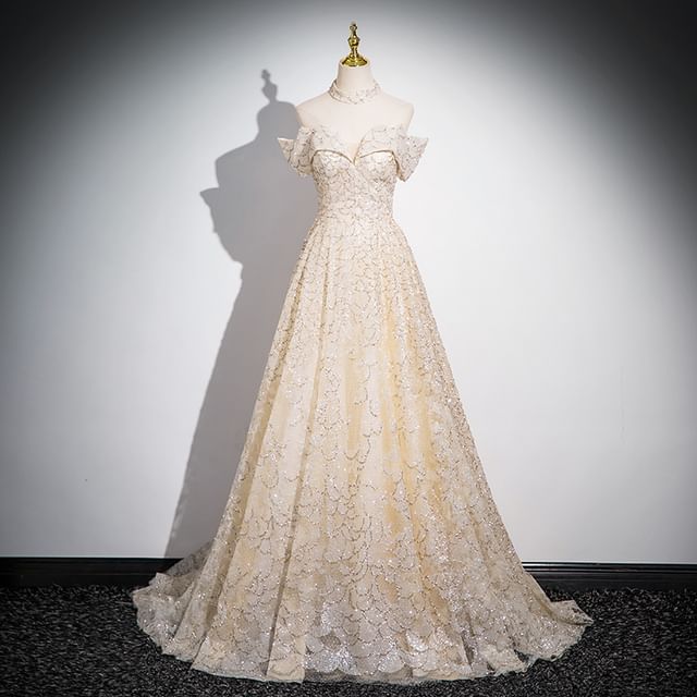 Evening Off Patterned A-Line Sleeveless Shoulder Gown