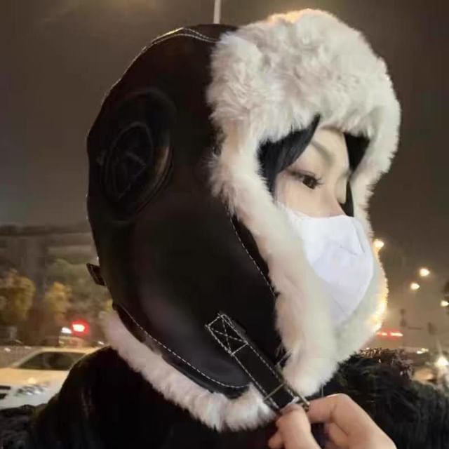 Faux Trapper Panel Plain / Fluffy Leather Hat