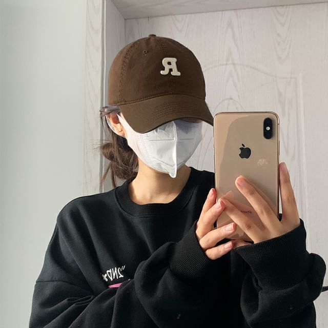 Lettering Embroidered / Baseball Cap Plain