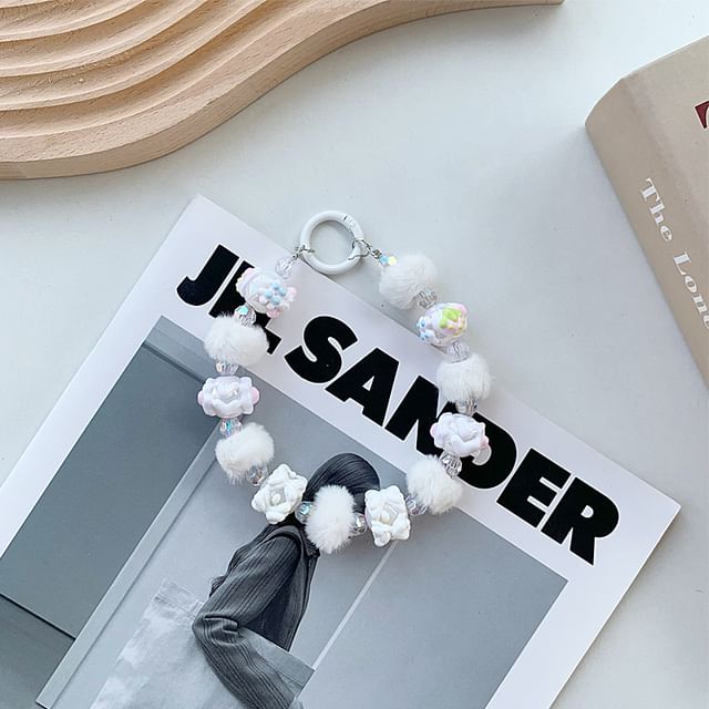 Phone Bead Pom Heart Strap