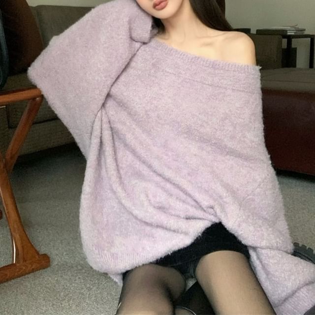 Drop / Off Shoulder Belt Plain Oversized Sweater