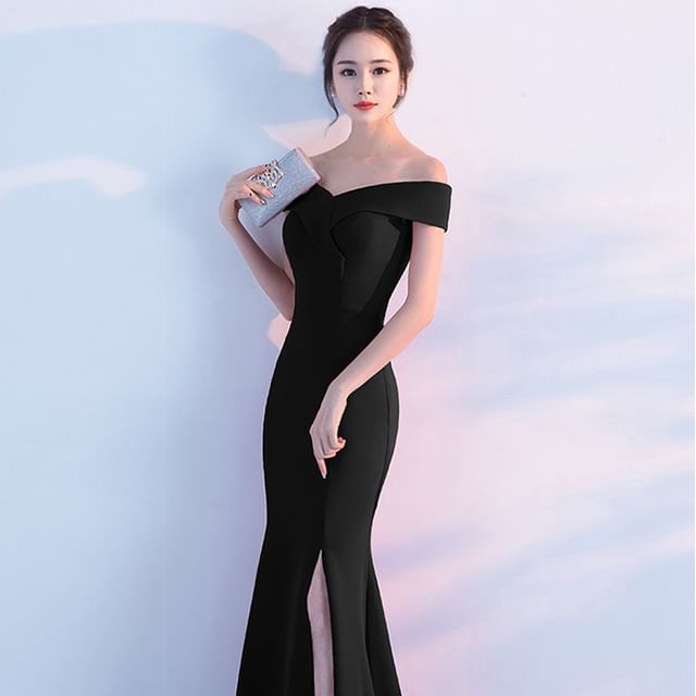 Mermaid Slit Plain Gown Evening Off-Shoulder