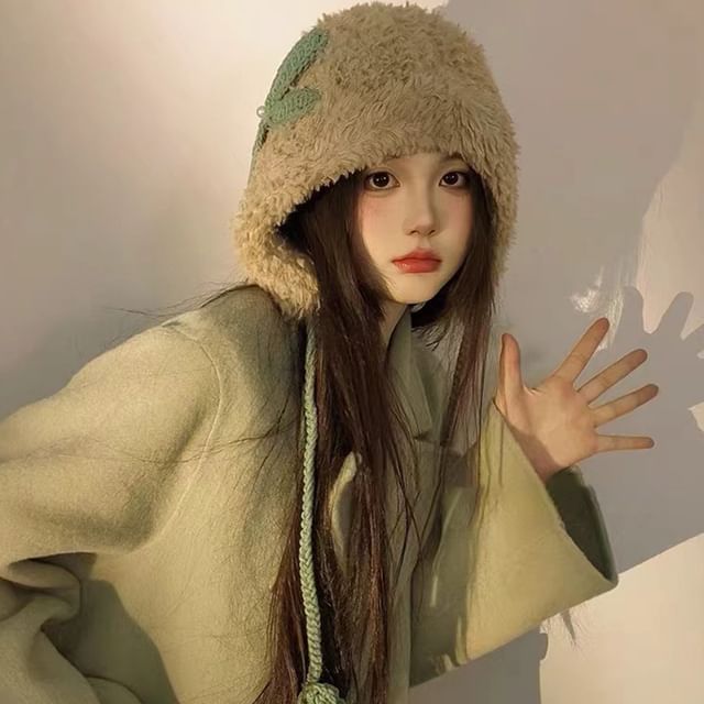 Trapper Chenille Applique Hat Bow