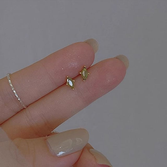 Stud Rhinestone Alloy Earring