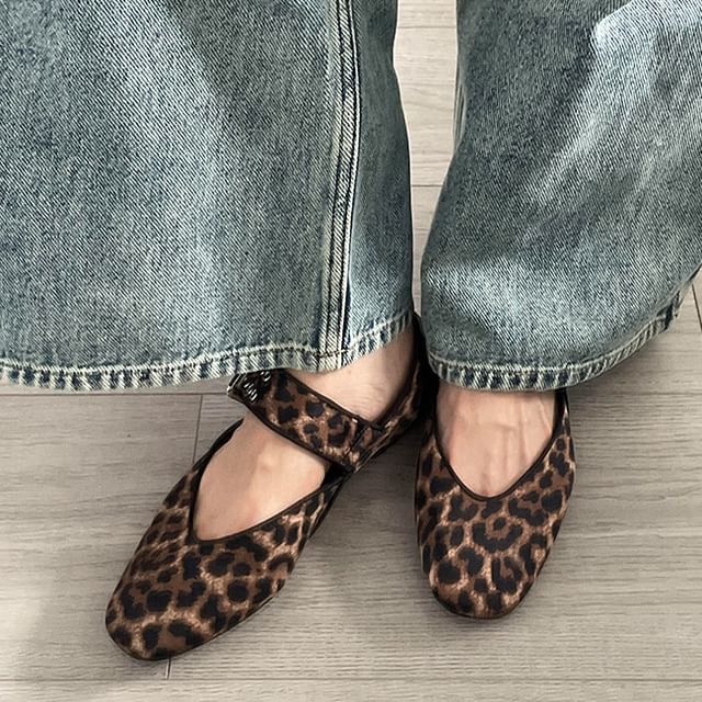 Buckled Shoes Mary Jane