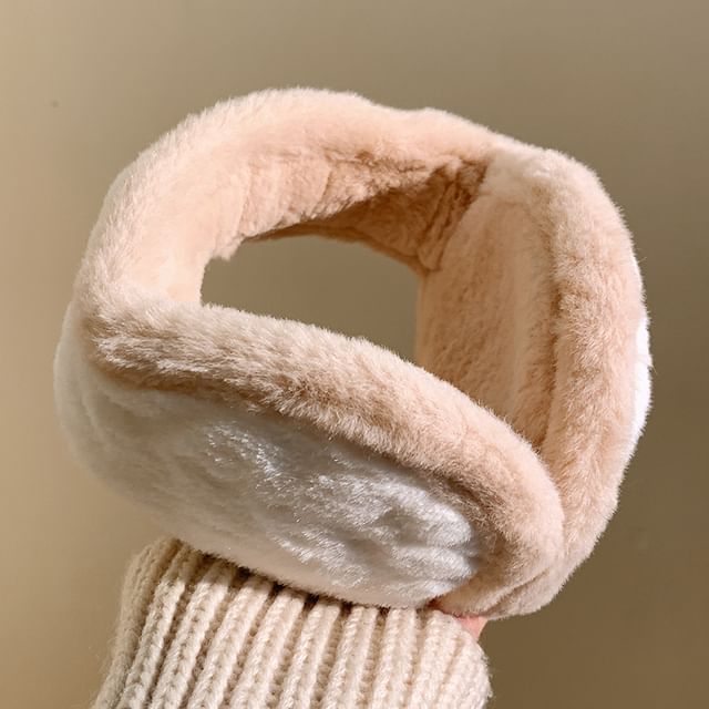 Trim Fluffy Contrast Earmuffs