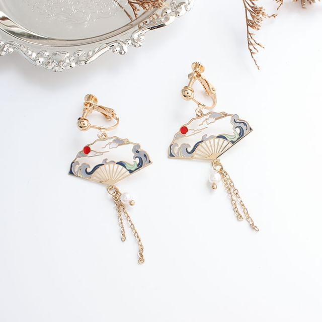 Designs) (Various Earring Crane Dangle Alloy