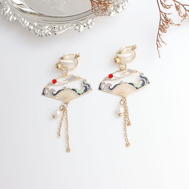 Designs) (Various Earring Crane Dangle Alloy