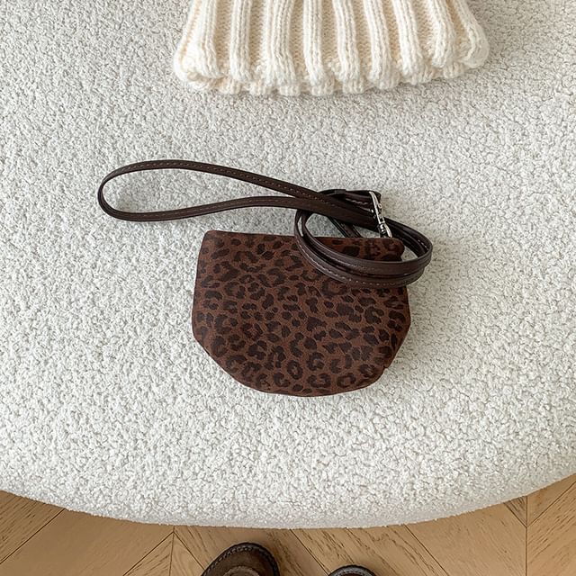 Leopard Necklace Pouch Print