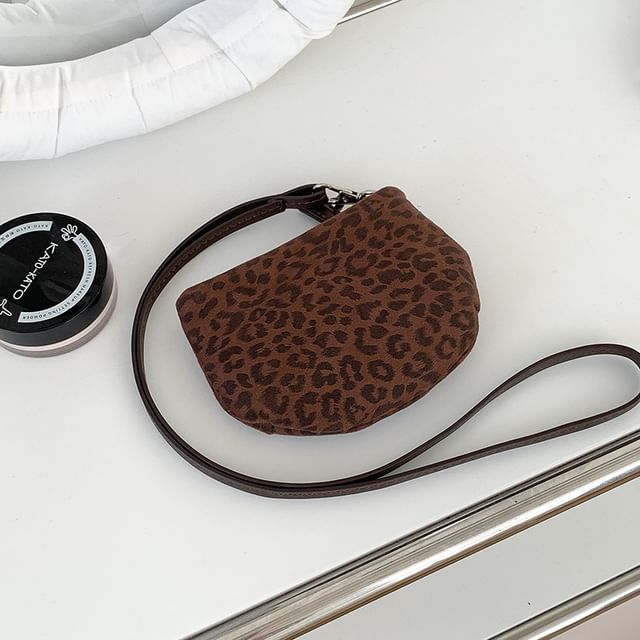 Leopard Necklace Pouch Print