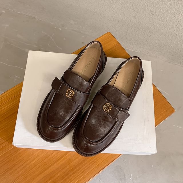 Platform Accent Faux Floral Loafers Leather