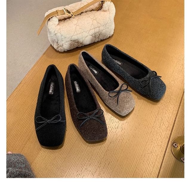 Square Toe Bow Flats Accent