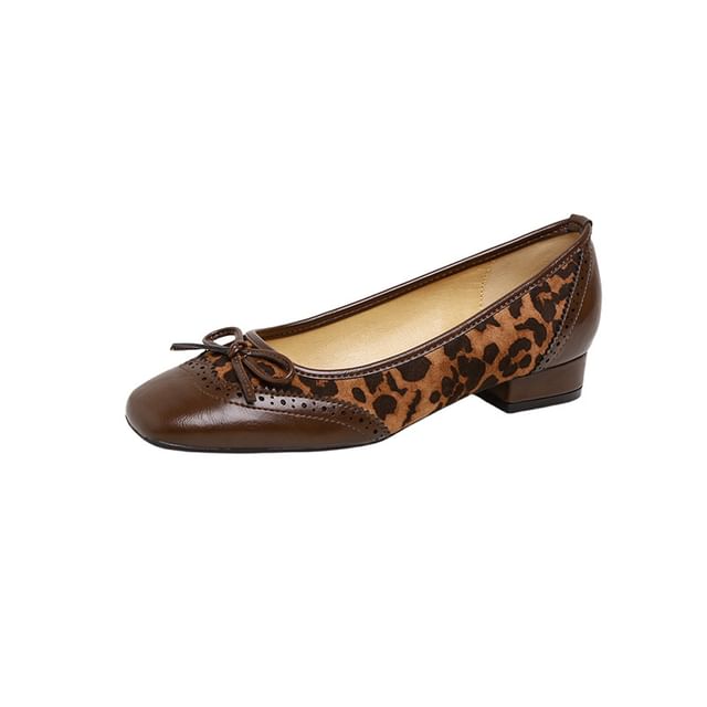 Pumps Accent Panel Heel Print Bow Leopard Faux Brogue Low Leather